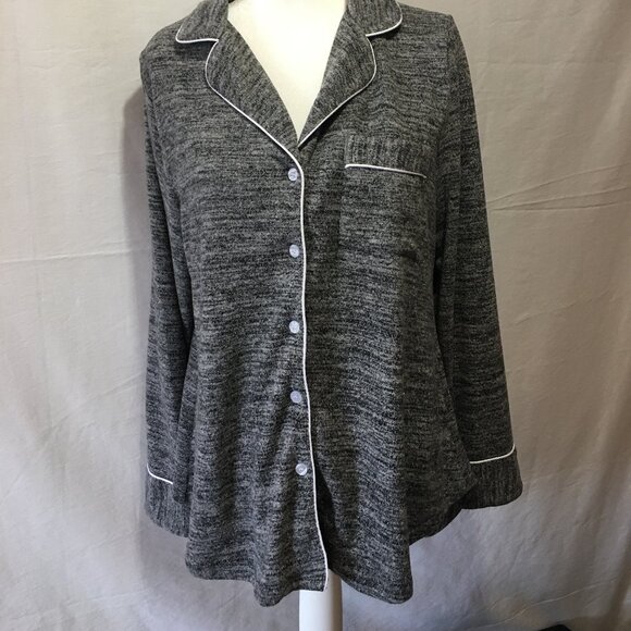 Women's Pajama Set - Picture 3 of 10